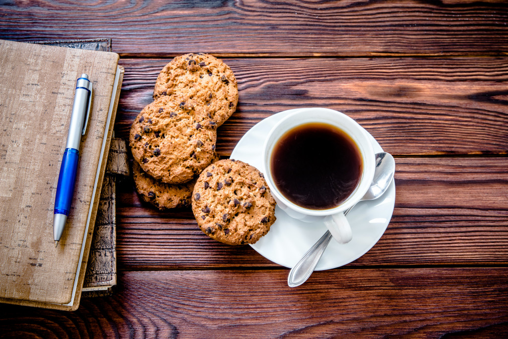 coffee and cookies