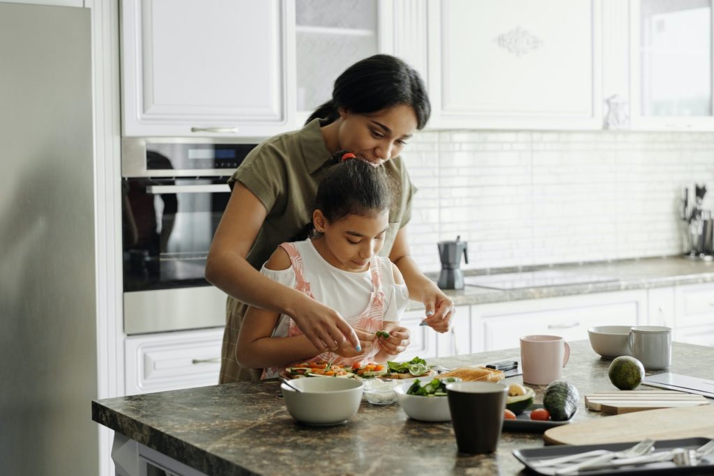 kid cooking