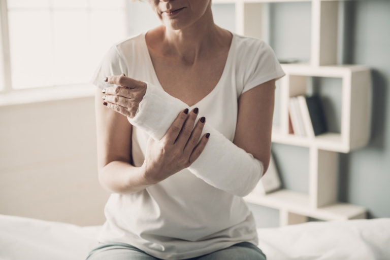woman with injured arm